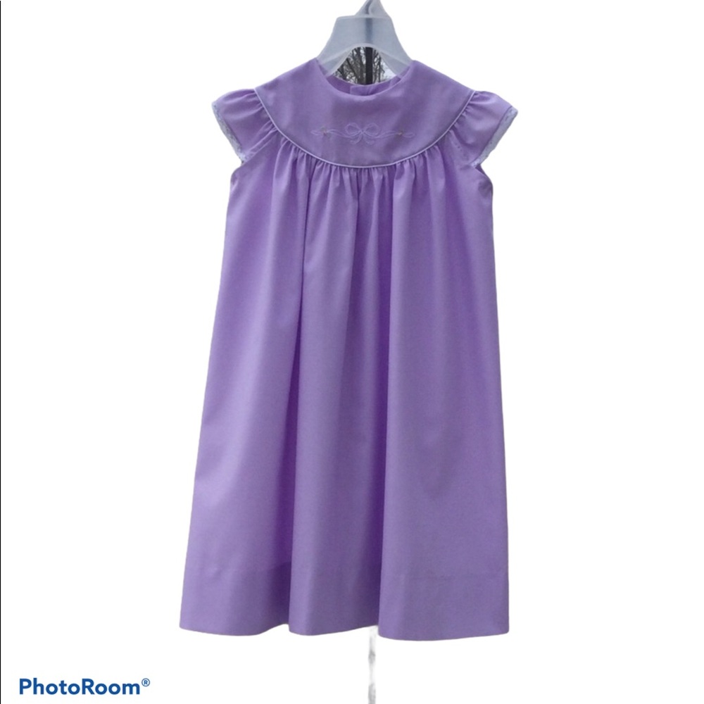 Girls Lavender Dress size 7....NWOT